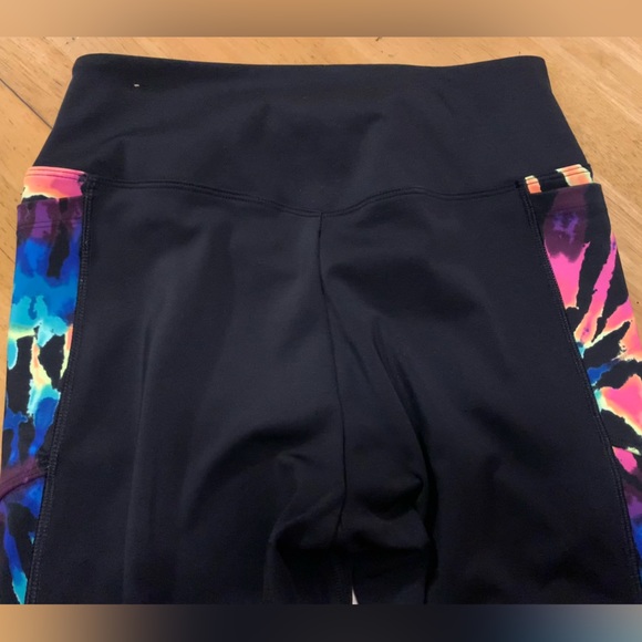 Victorias Secret PINK Active Black Multicolor Leggings PANTS Pockets size M - Picture 12 of 12